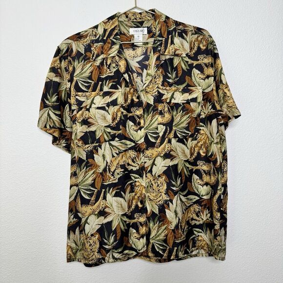 Vintage 100% Silk Top Medium 90s Tiger Cheetah Novelty Hawaiian Button Shirt - Picture 2 of 7